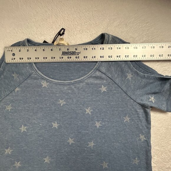 Jane And Delancey Womens Scoop Neck Star-Print Blue Cold Shoulder Top Large New - Picture 6 of 8